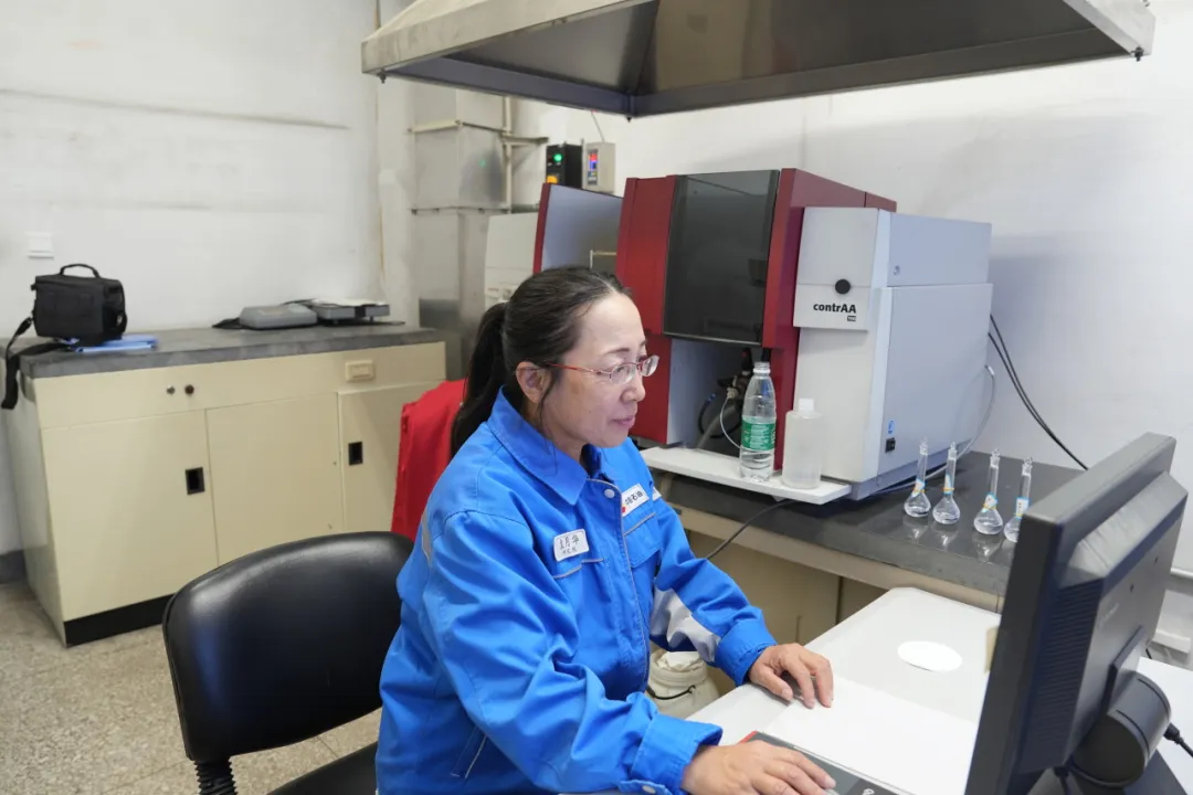 袁月华：当好设备腐蚀防控的预警人